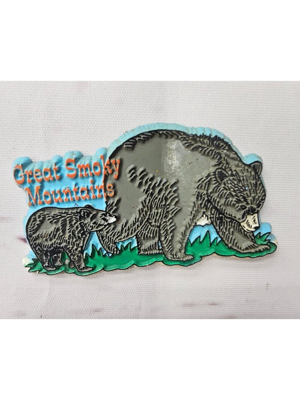 Great Smoky Mountains Bear Magnet Souvenir Collectible Black Green Fridge